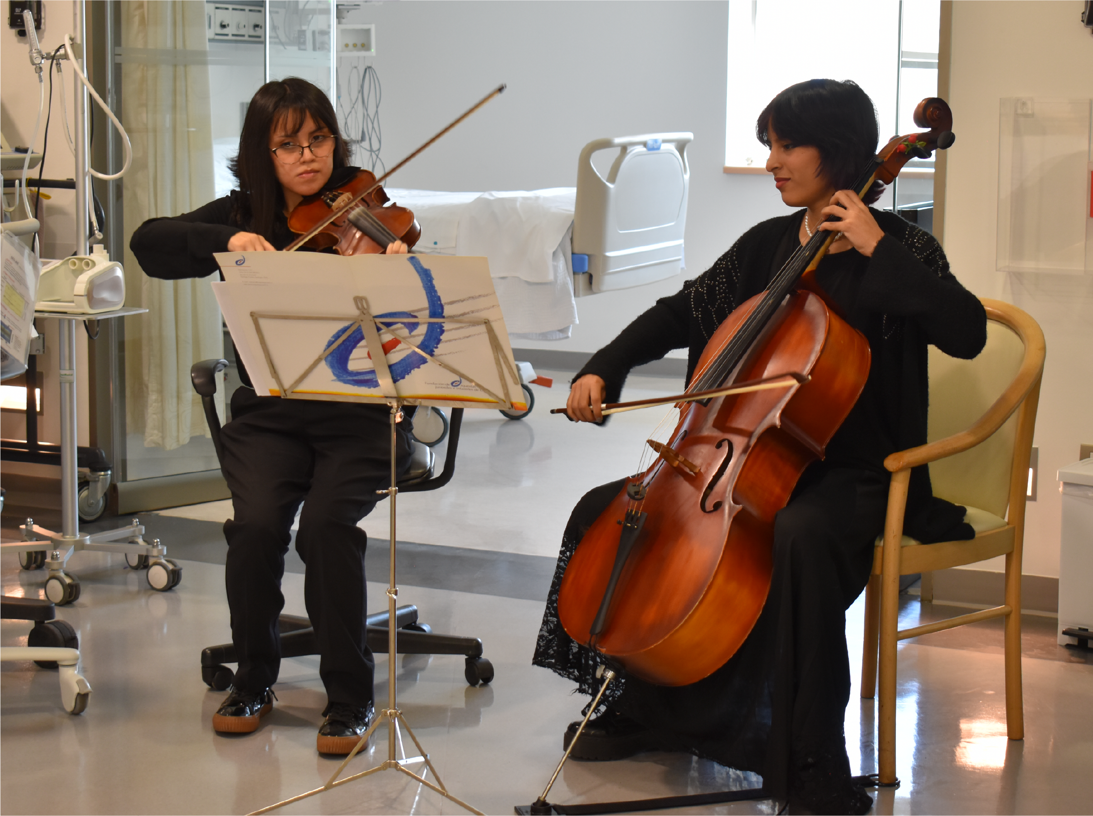 Sonidos que sanan: La música como terapia en hospitales